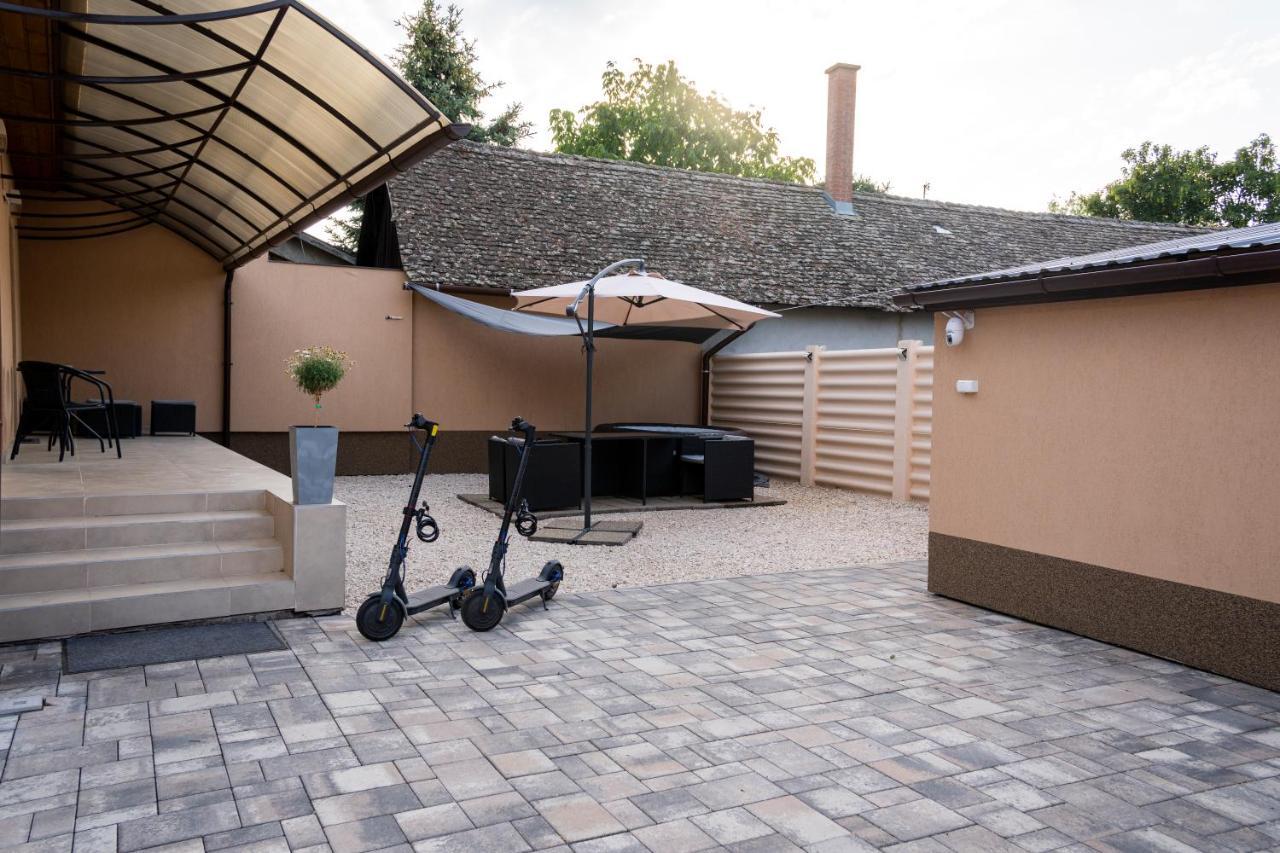 Kolibri Apartman - Mako Exterior photo